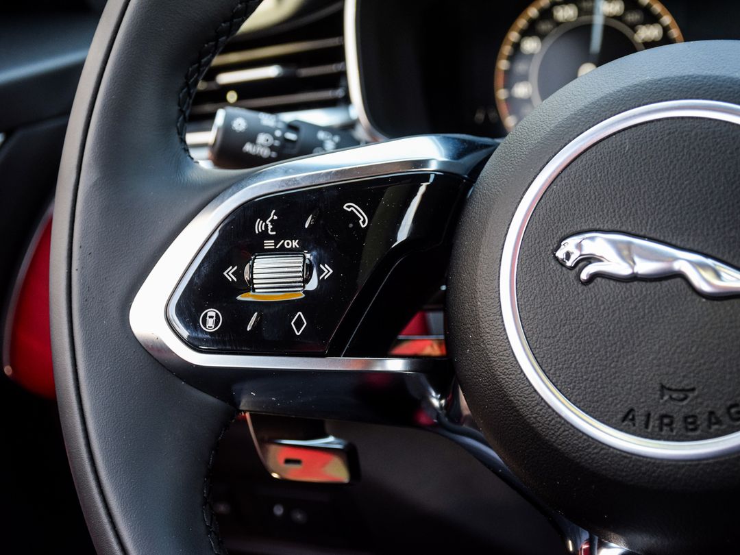 2026 Jaguar F-PACE P250 R-Dynamic S, Toronto, Cash