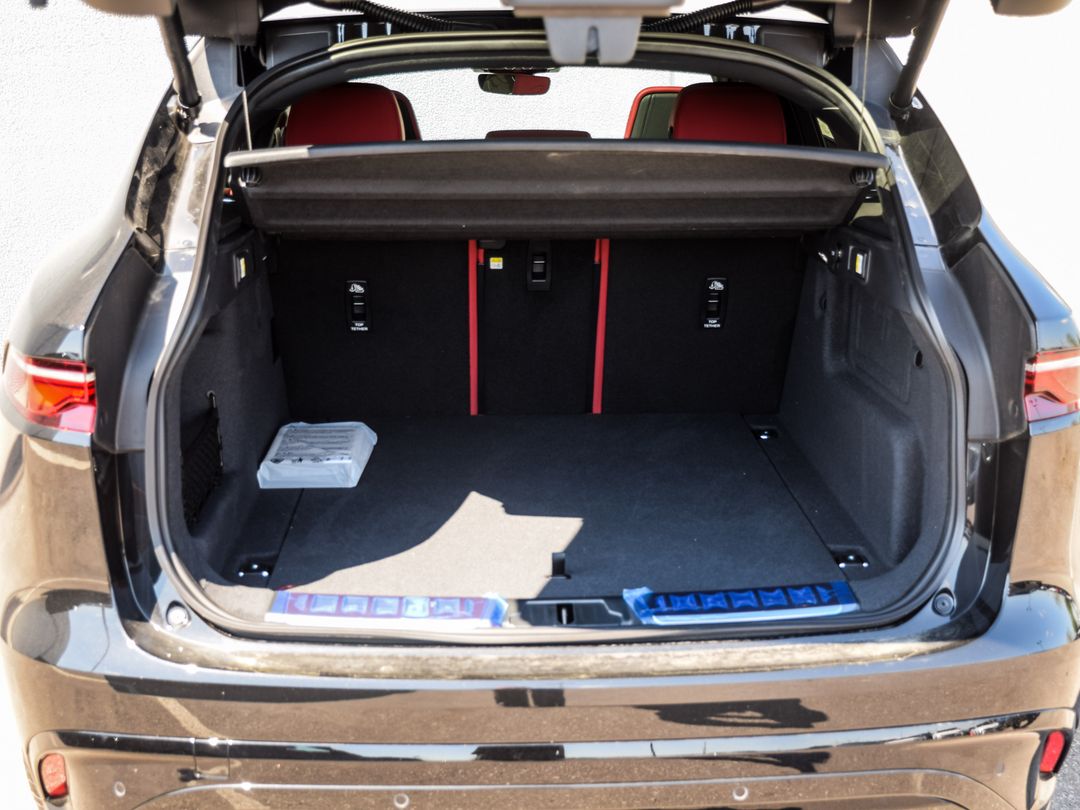 2026 Jaguar F-PACE P250 R-Dynamic S, Toronto, Cash