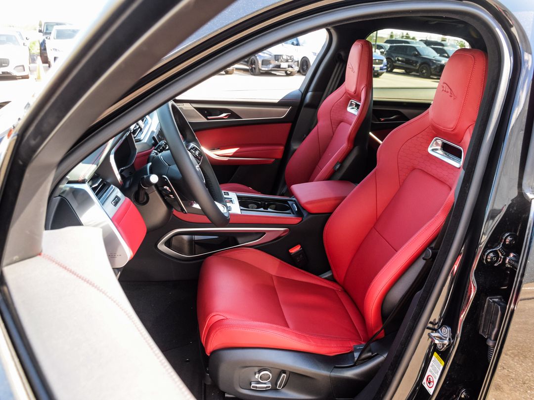 2026 Jaguar F-PACE P250 R-Dynamic S, Toronto, Cash