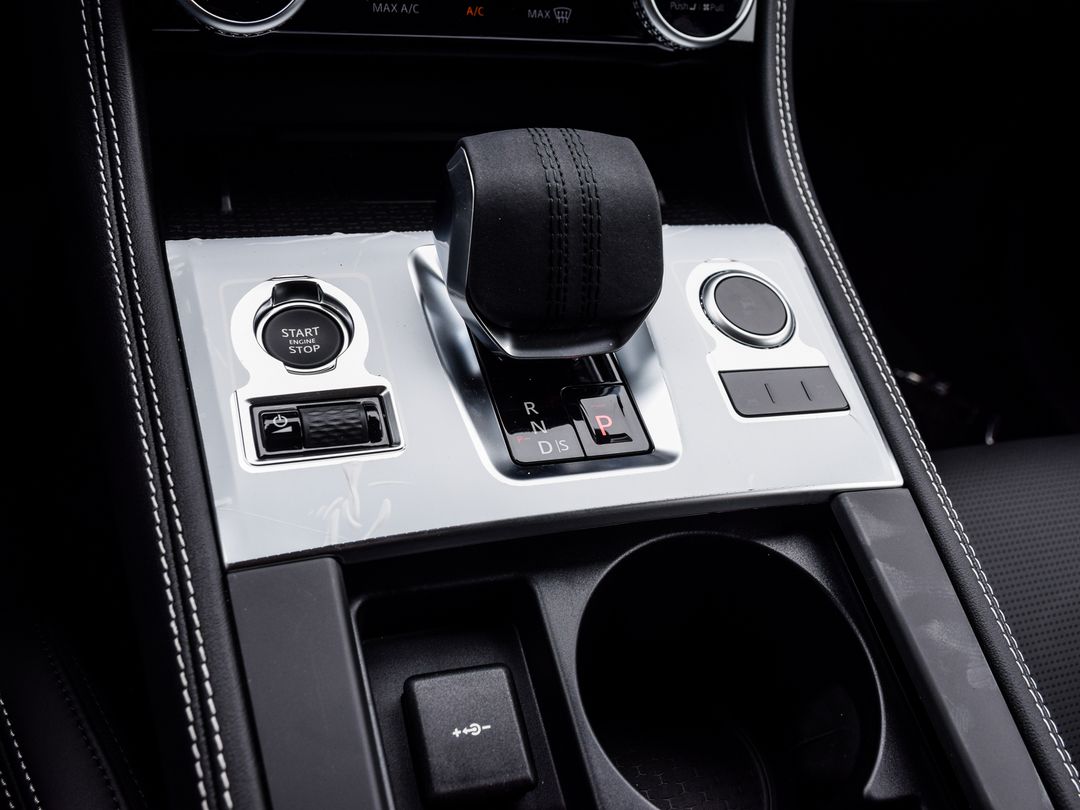 2026 Jaguar F-PACE P250 R-Dynamic S, Toronto, Cash
