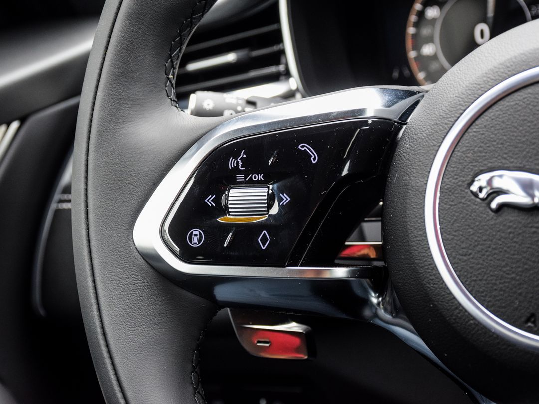 2026 Jaguar F-PACE P250 R-Dynamic S, Toronto, Cash