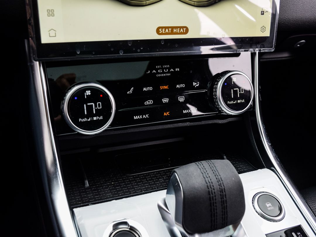 2024 Jaguar XF R-Dynamic SE, Toronto, Cash