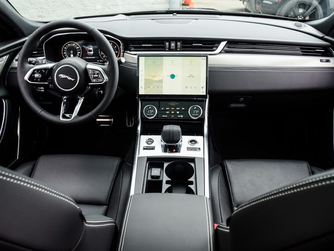 2024 Jaguar XF R-Dynamic SE, Toronto, Cash