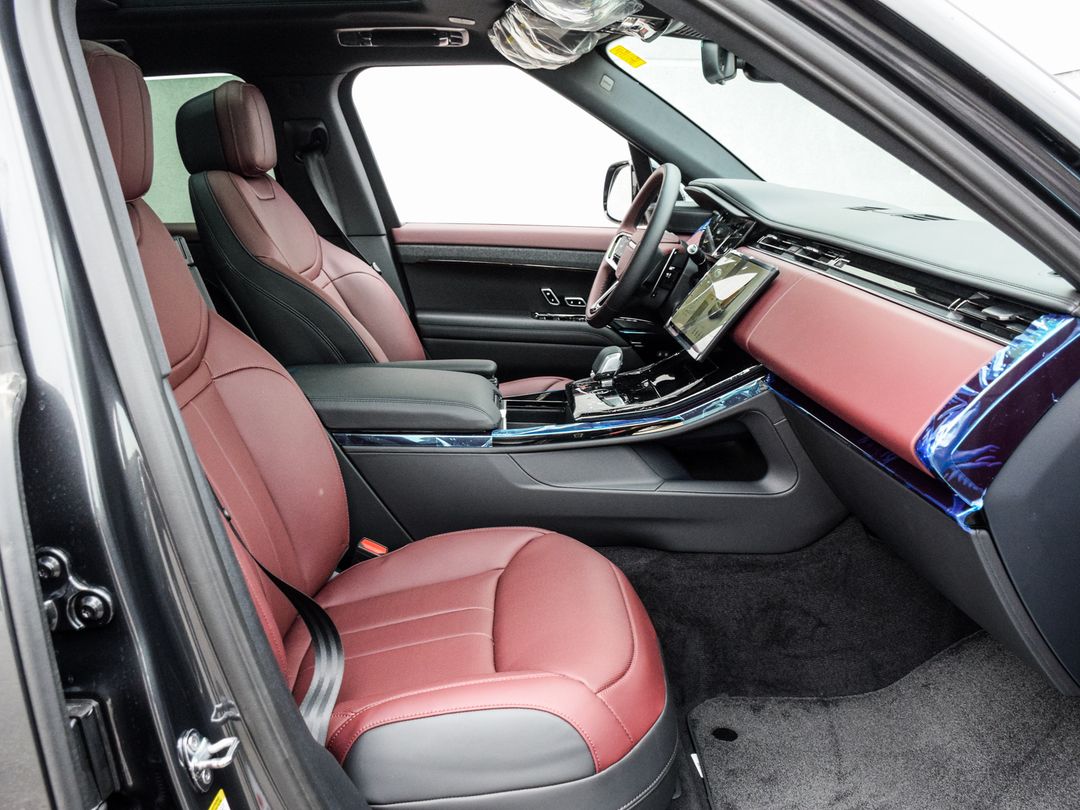 2025 Land Rover Range Rover Sport P530 Dynamic SE, Toronto, Cash