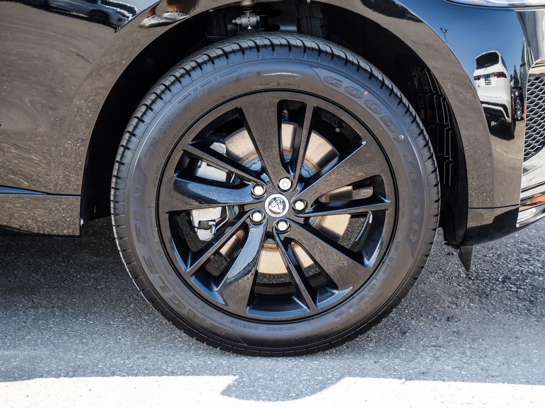 2026 Jaguar F-PACE P250 R-Dynamic S, Toronto, Cash