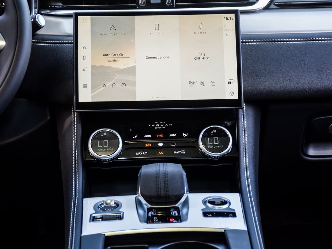 2026 Jaguar F-PACE P250 R-Dynamic S, Toronto, Cash