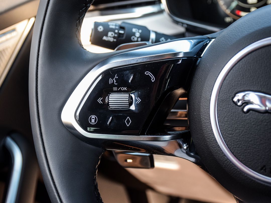 2026 Jaguar F-PACE P250 R-Dynamic S, Toronto, Cash