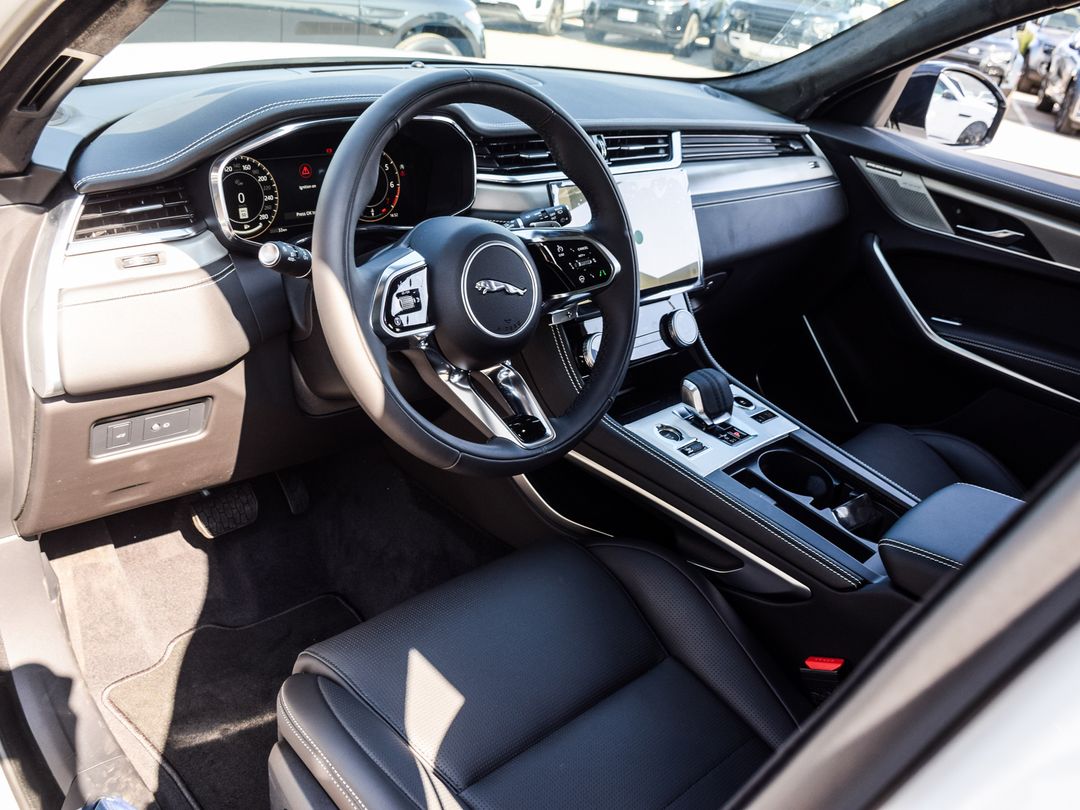 2026 Jaguar F-PACE P250 R-Dynamic S, Toronto, Cash