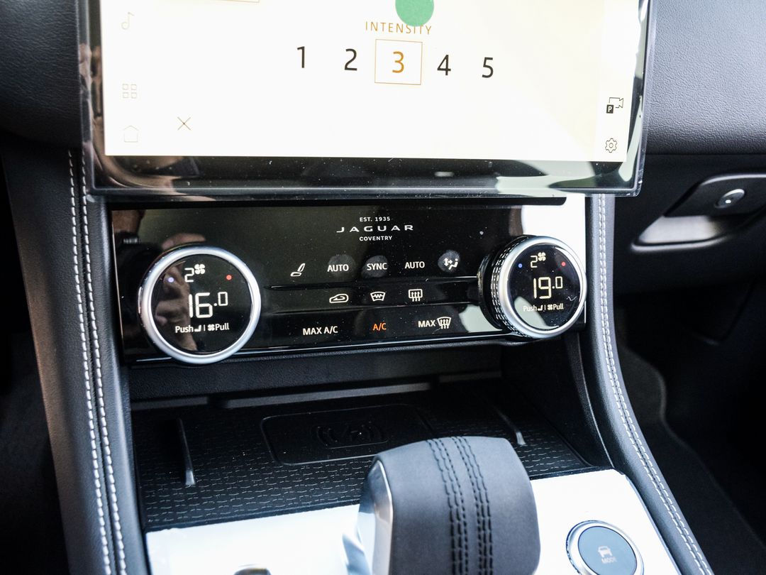 2026 Jaguar F-PACE P250 R-Dynamic S, Toronto, Cash