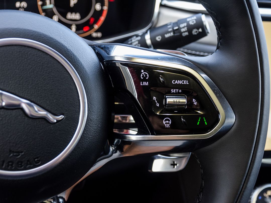 2026 Jaguar F-PACE P250 R-Dynamic S, Toronto, Cash