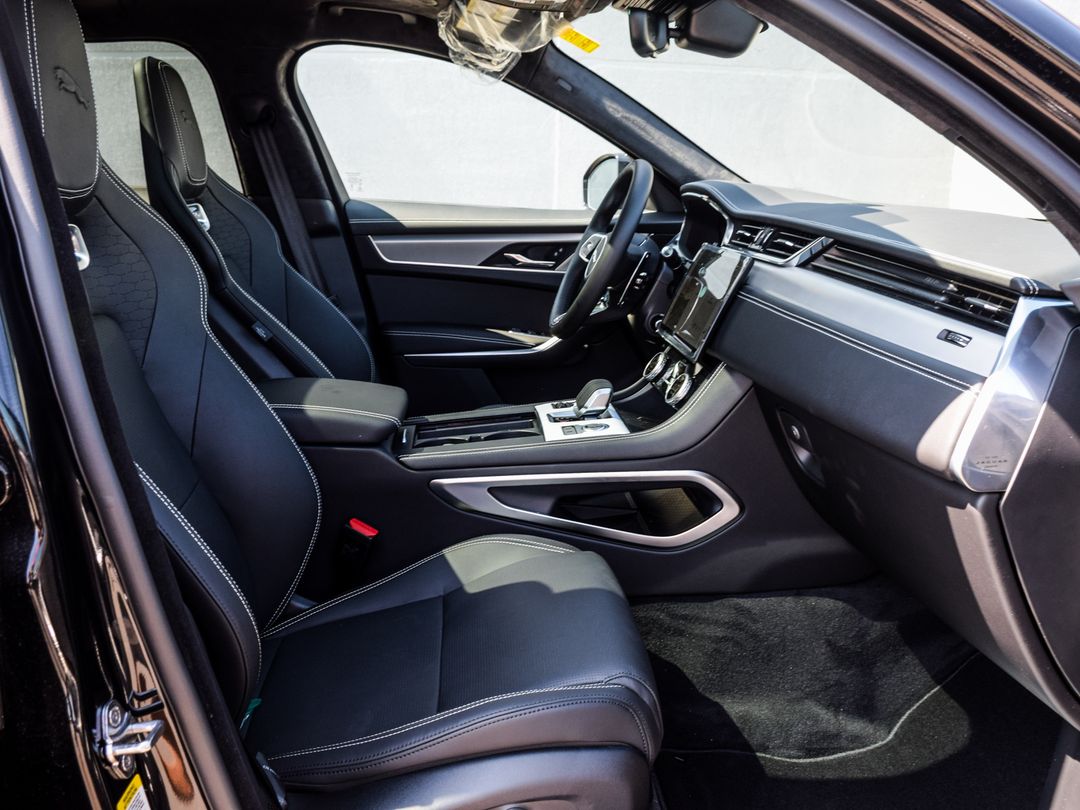 2026 Jaguar F-PACE P250 R-Dynamic S, Toronto, Cash