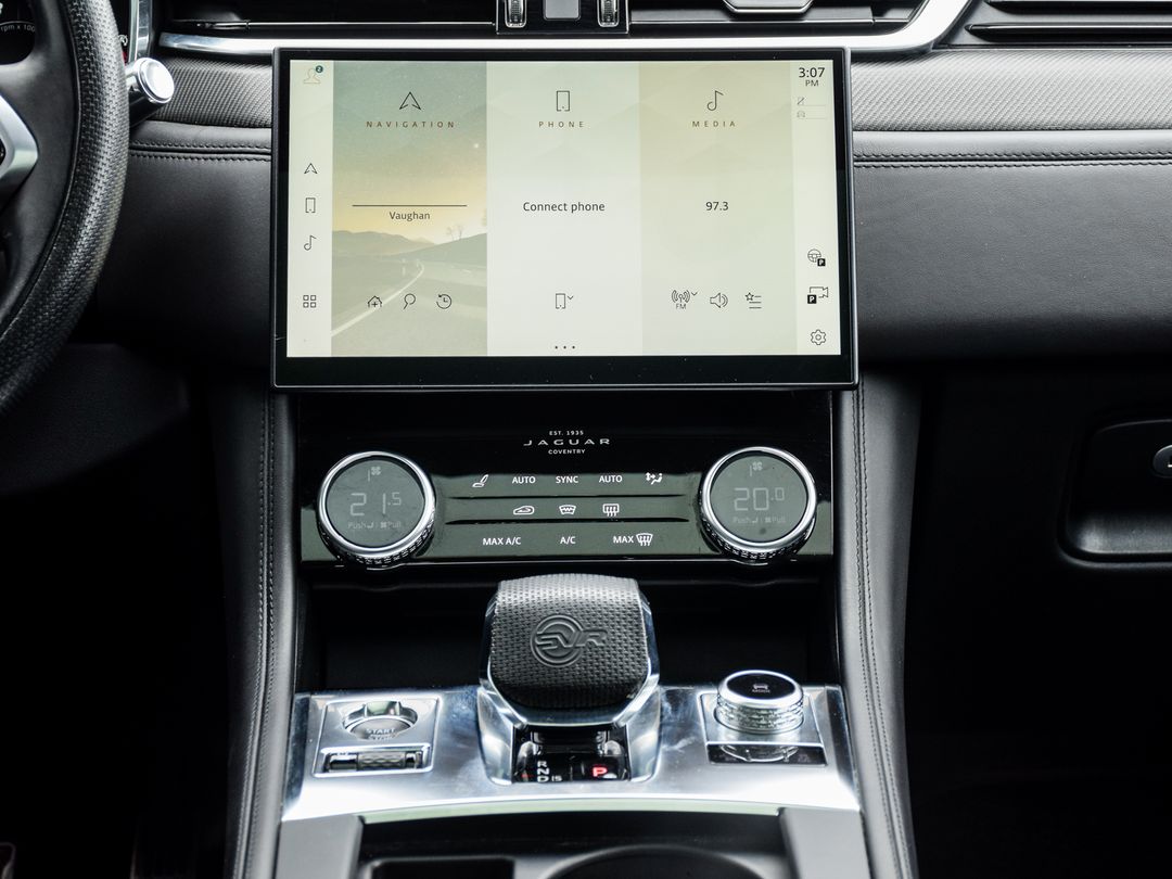 2021 Jaguar F-PACE P550 SVR, Toronto, Cash