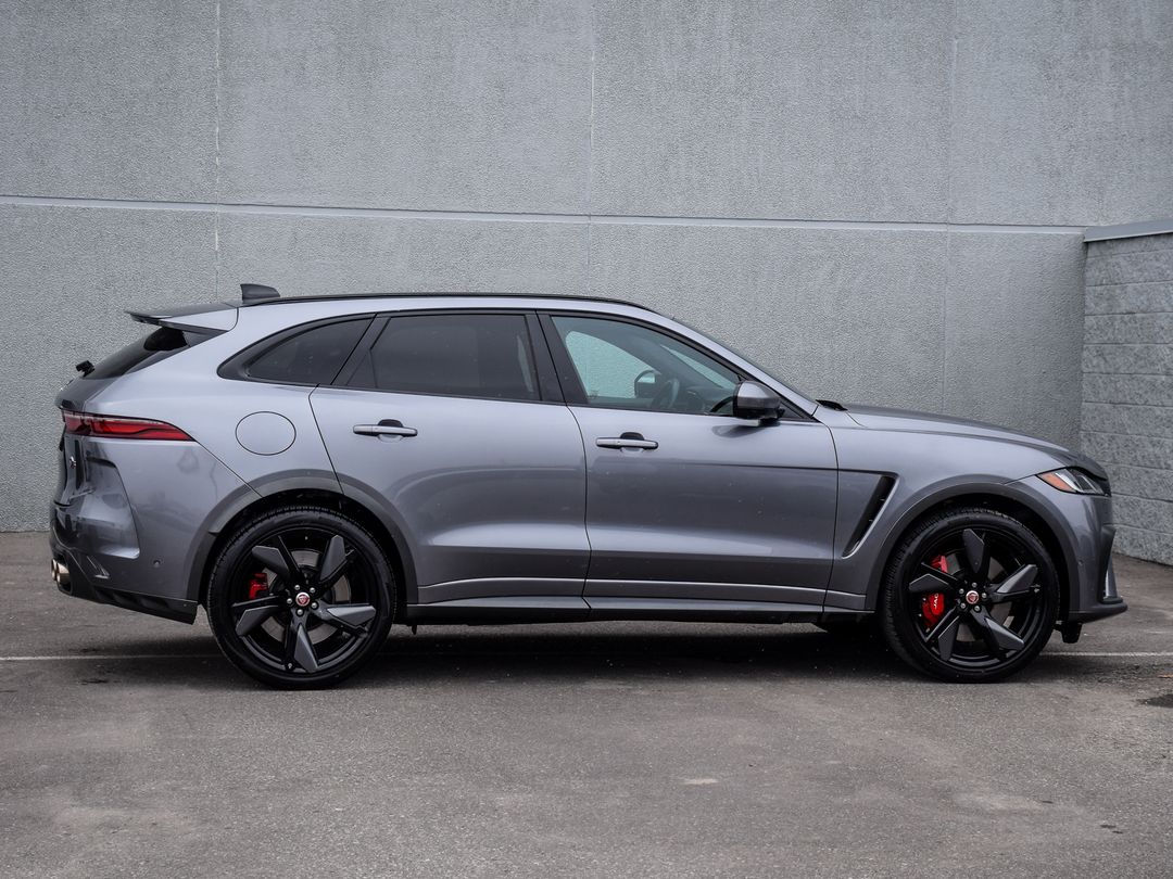 2021 Jaguar F-PACE P550 SVR, Toronto, Cash