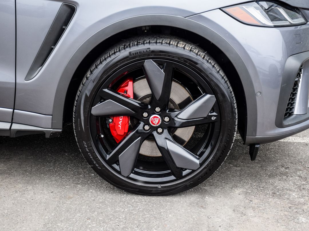 2021 Jaguar F-PACE P550 SVR, Toronto, Cash