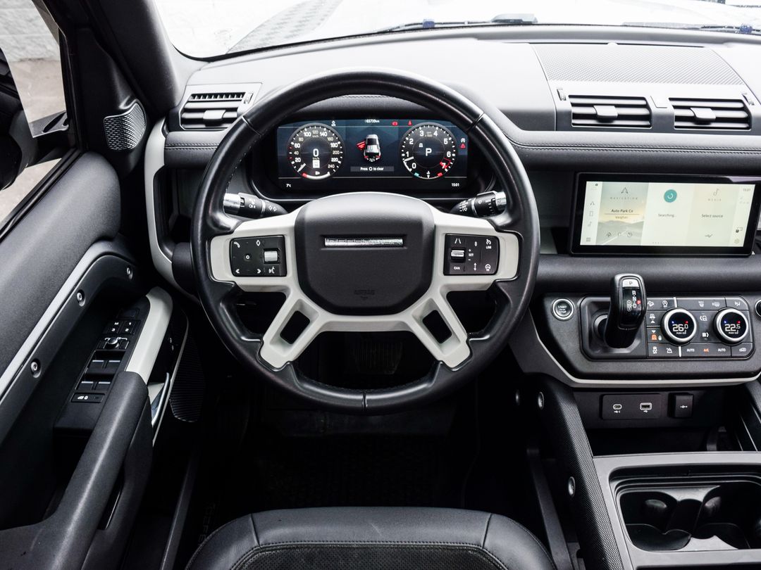 2022 Land Rover Defender 110 X-Dynamic SE, Toronto, Cash