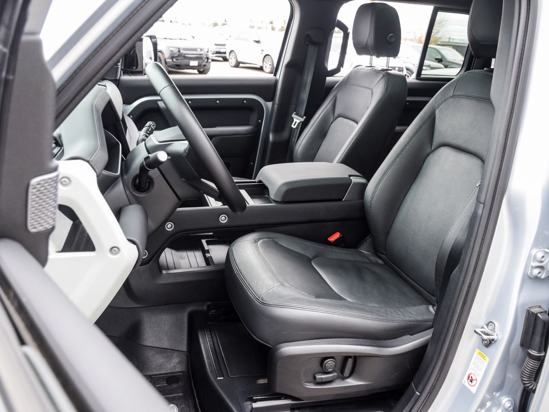 2024 Land Rover Defender 110 P300 S, Toronto, Cash