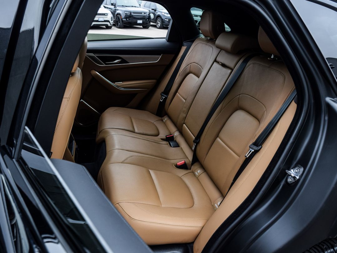 2021 Jaguar F-PACE P250 S, Toronto, Cash