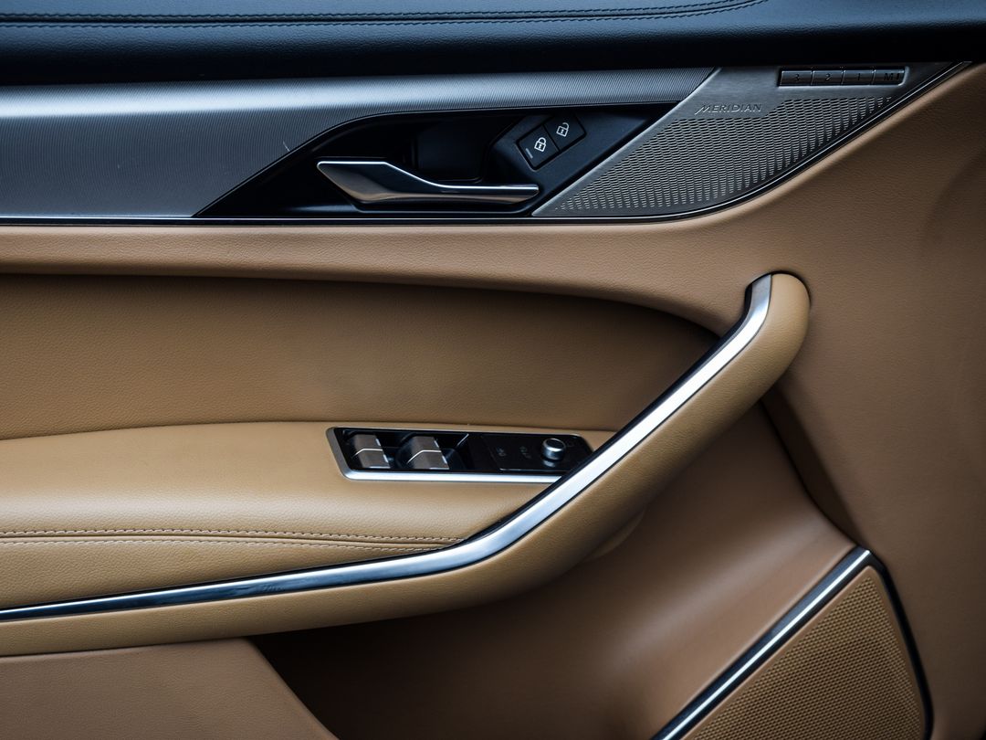 2021 Jaguar F-PACE P250 S, Toronto, Cash