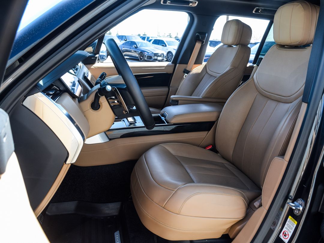 2024 Land Rover Range Rover P400 SE SWB, Toronto, Cash