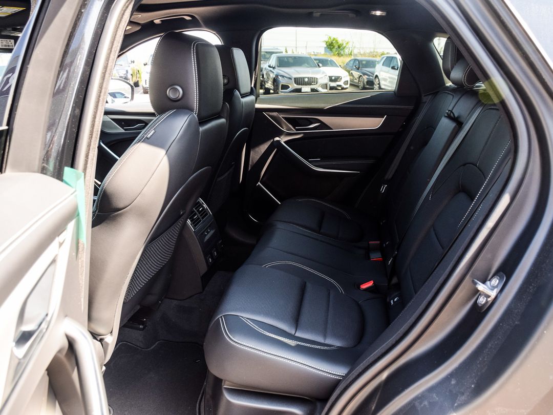 2026 Jaguar F-PACE P250 R-Dynamic S, Toronto, Cash