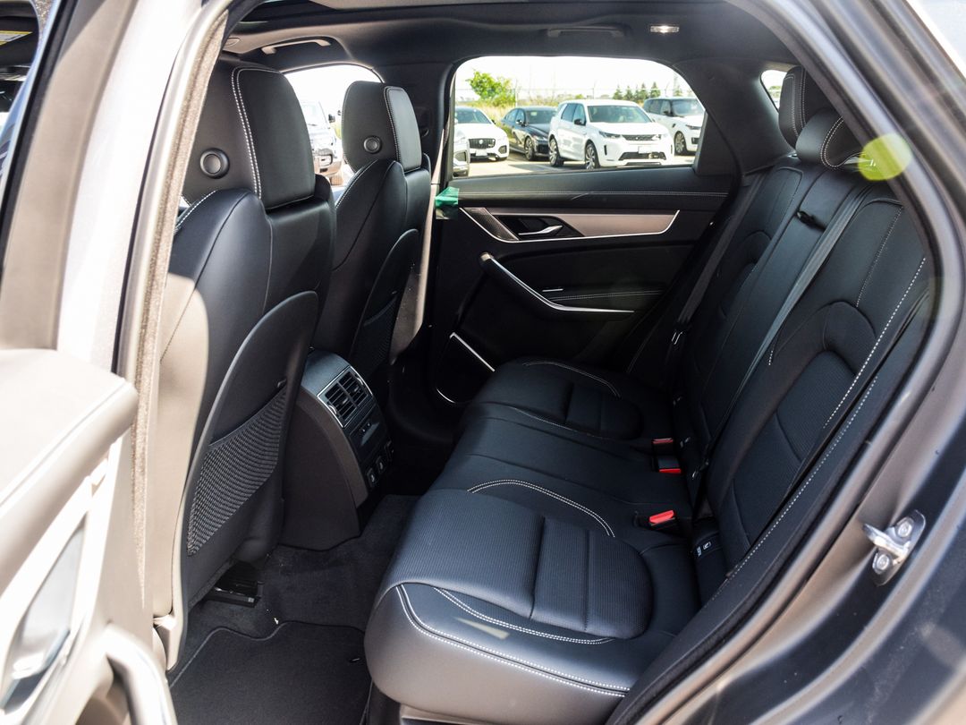 2026 Jaguar F-PACE P250 R-Dynamic S, Toronto, Cash