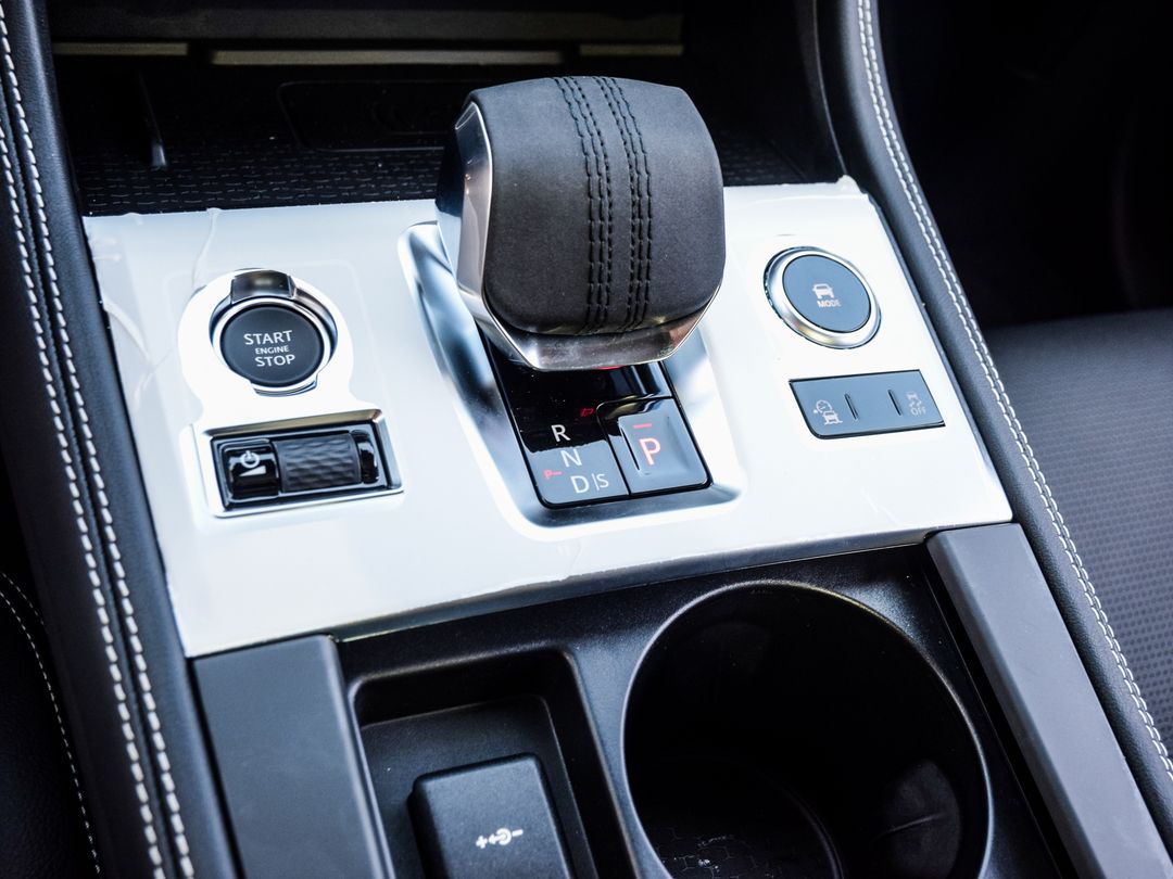 2026 Jaguar F-PACE P250 R-Dynamic S, Toronto, Cash