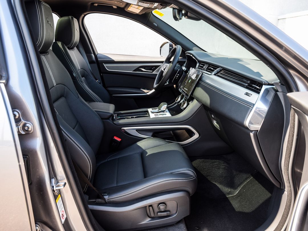 2026 Jaguar F-PACE P250 R-Dynamic S, Toronto, Cash
