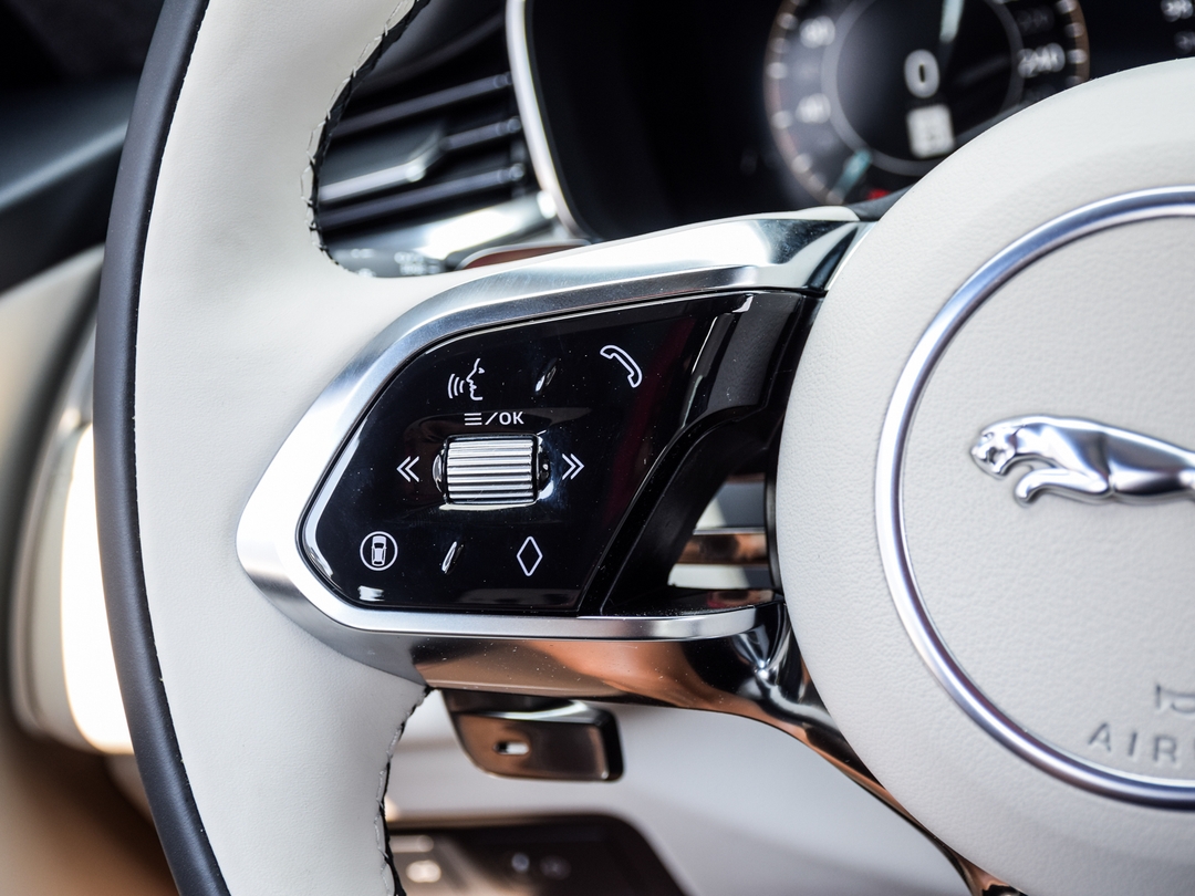 2026 Jaguar F-PACE P250 R-Dynamic S, Toronto, Cash