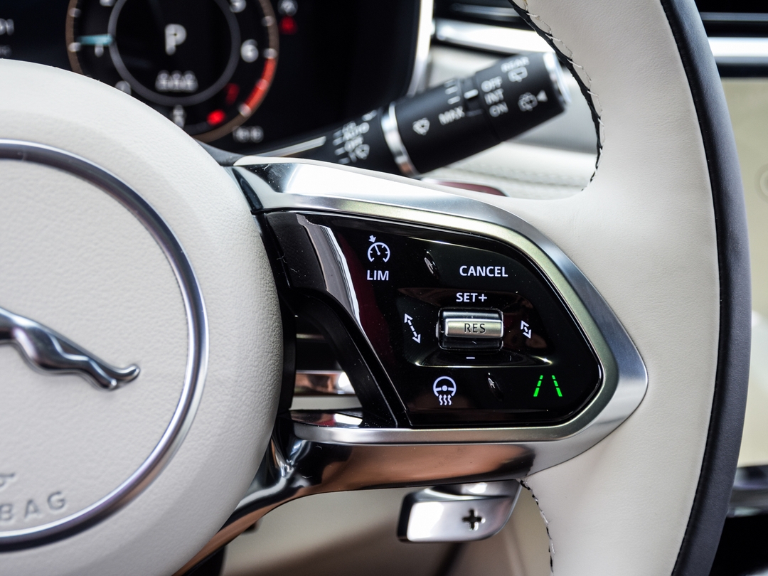 2026 Jaguar F-PACE P250 R-Dynamic S, Toronto, Cash