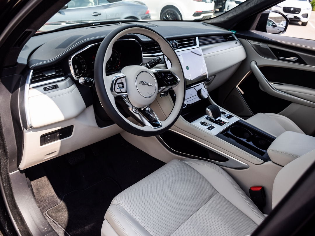 2026 Jaguar F-PACE P250 R-Dynamic S, Toronto, Cash