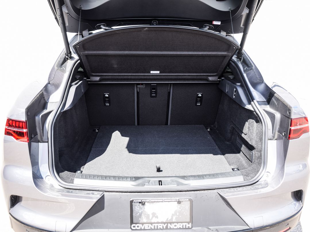 2024 Jaguar I-PACE R-Dynamic HSE, Toronto, Cash