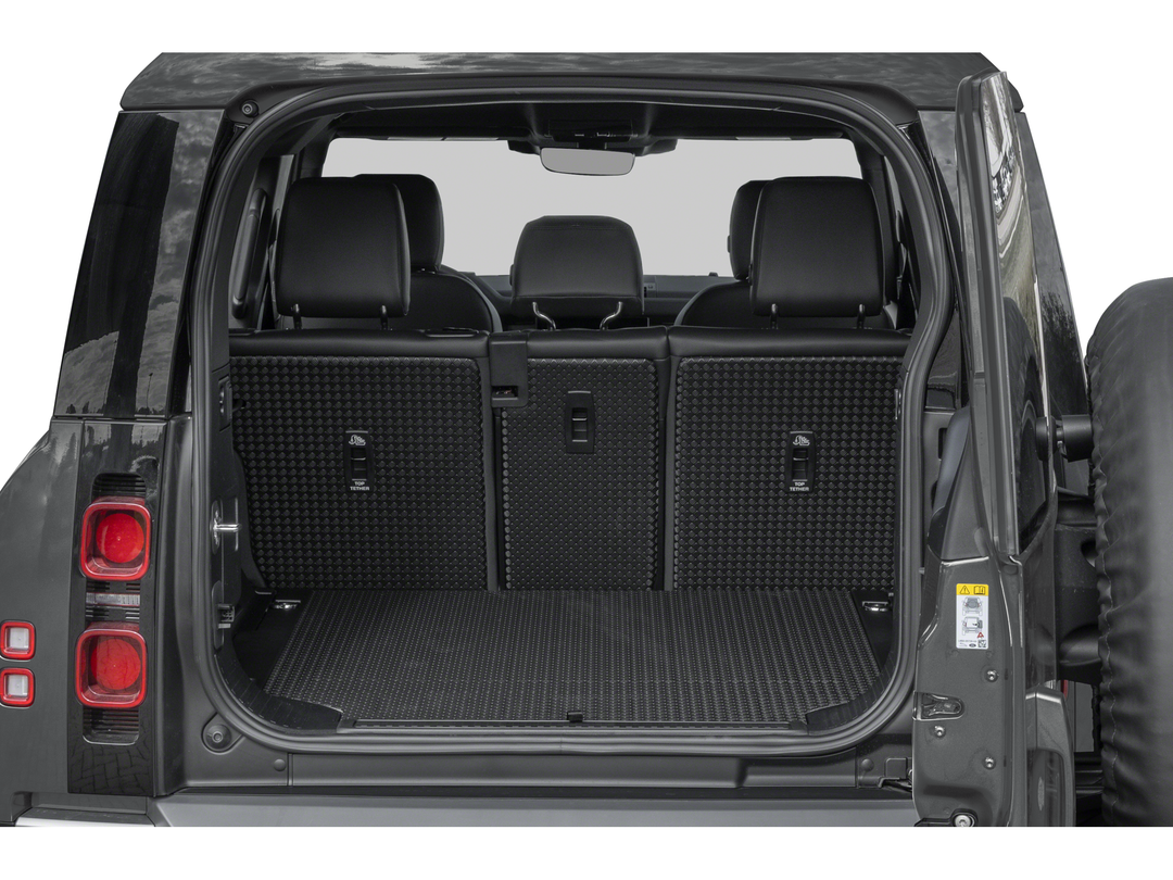 2025 Land Rover Defender 110 P300 S, Toronto, Cash