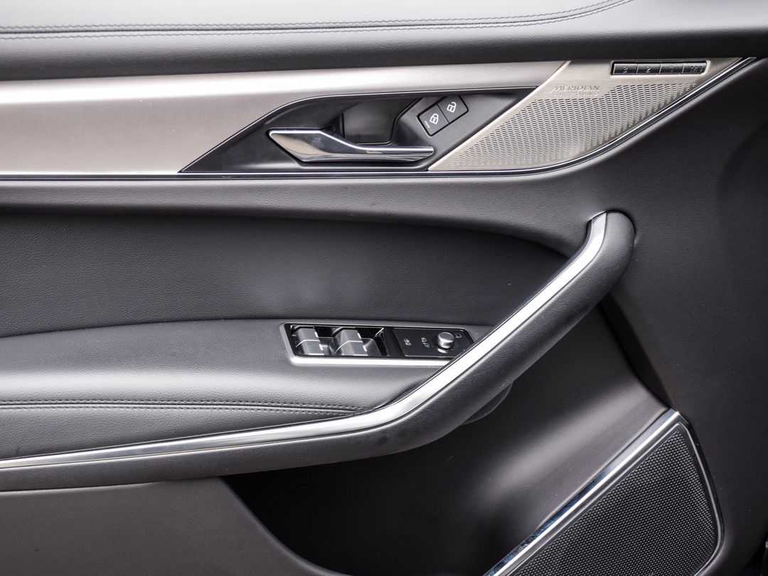 2023 Jaguar F-PACE P250 S, Toronto, Cash