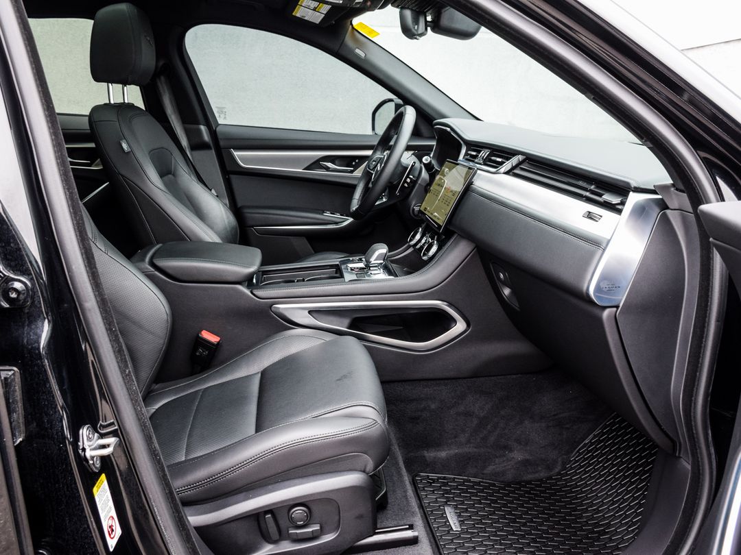 2023 Jaguar F-PACE P250 S, Toronto, Cash