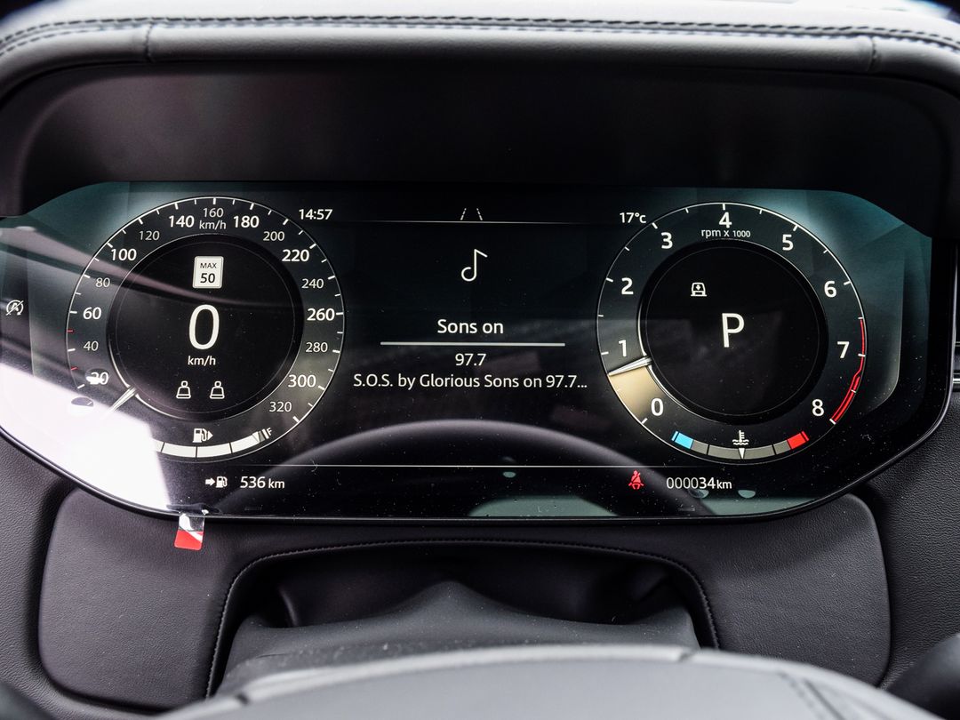 2025 Land Rover Range Rover P615 SV LWB, Toronto, Cash