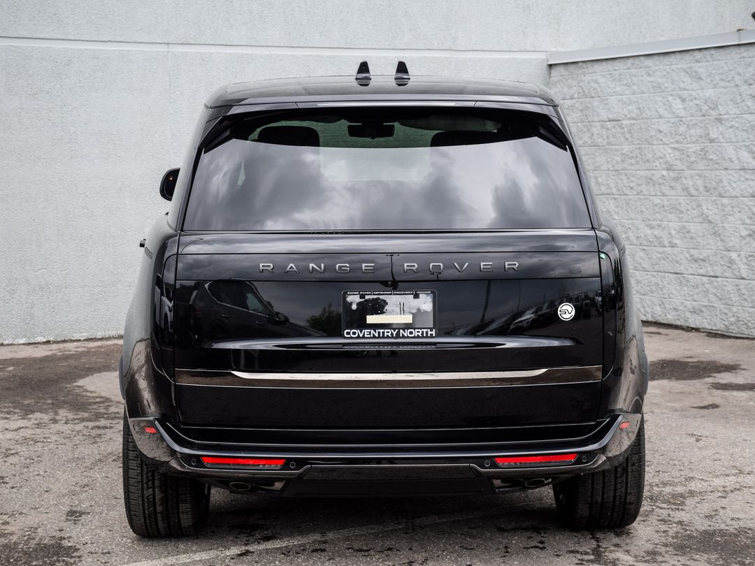 2025 Land Rover Range Rover P615 SV LWB, Toronto, Cash