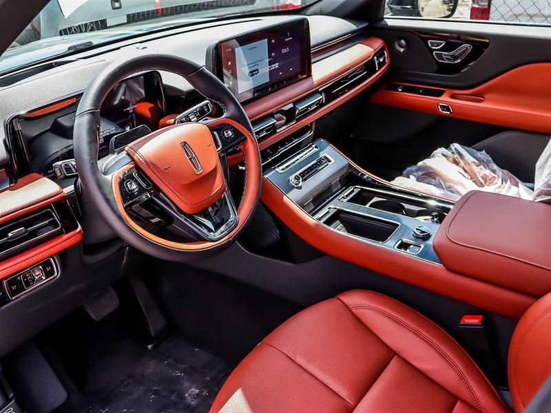 New 2025 Lincoln Aviator Reserve YN11542