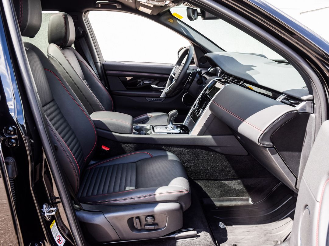 2023 Land Rover Discovery Sport R-Dynamic SE, Toronto, Cash