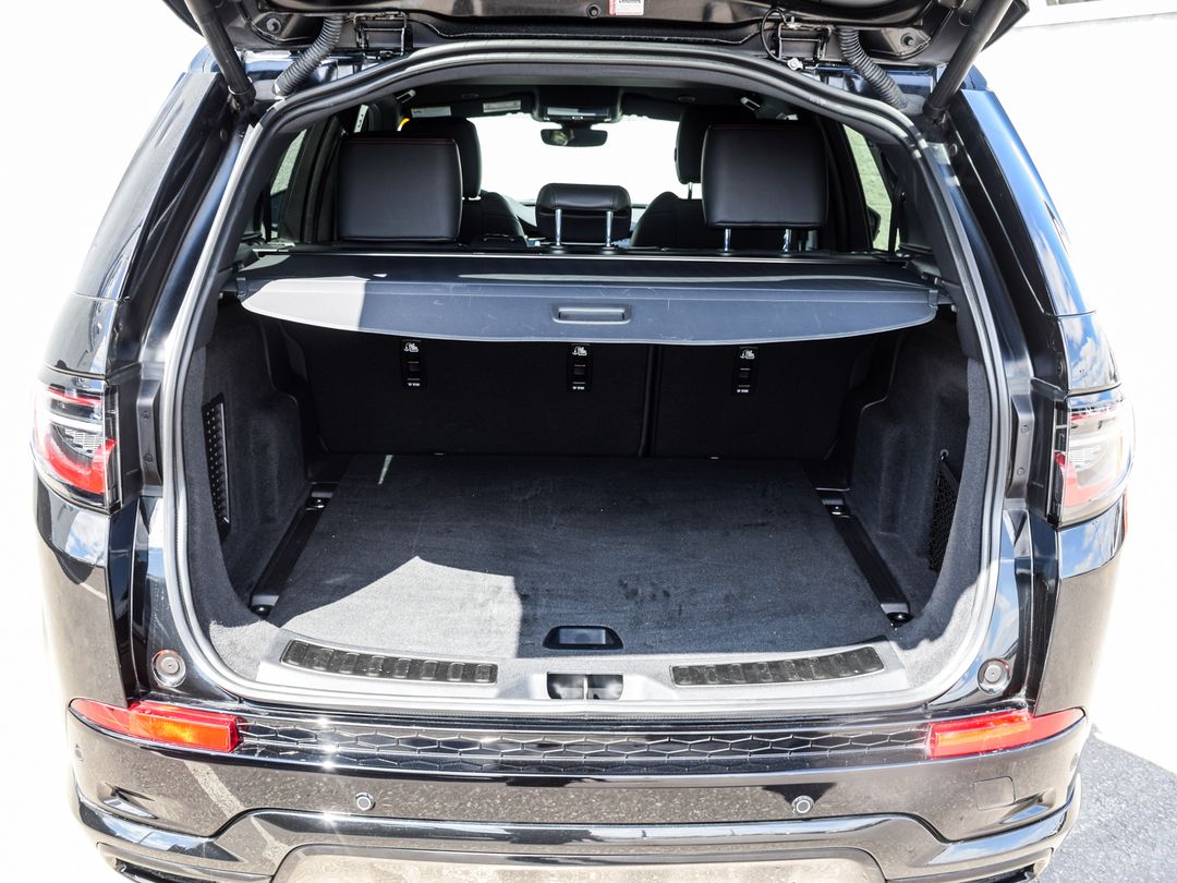 2023 Land Rover Discovery Sport R-Dynamic SE, Toronto, Cash