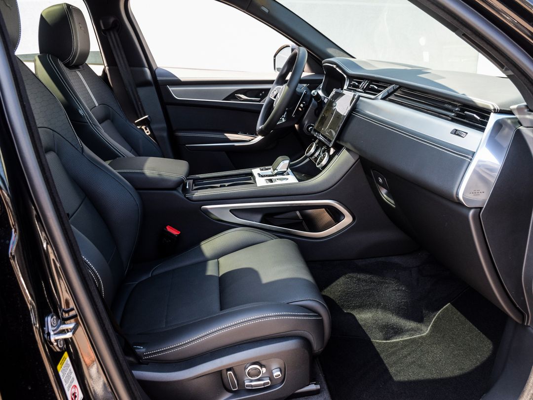 2026 Jaguar F-PACE P250 R-Dynamic S, Toronto, Cash