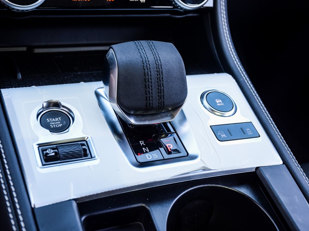 2026 Jaguar F-PACE P250 R-Dynamic S, Toronto, Cash