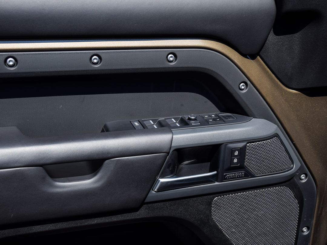 2020 Land Rover Defender 110 X, Toronto, Cash