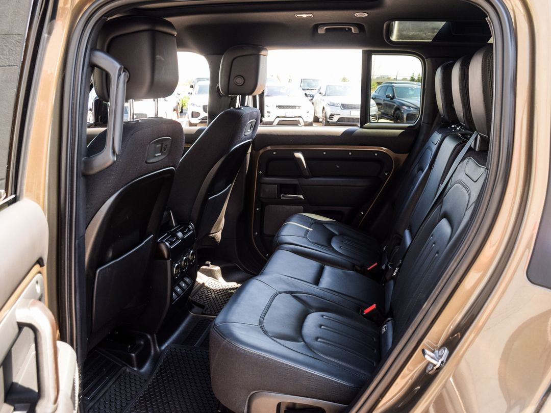 2020 Land Rover Defender 110 X, Toronto, Cash