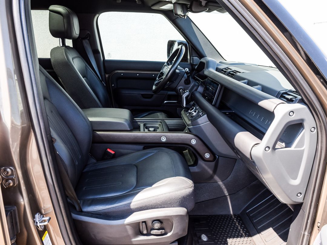 2020 Land Rover Defender 110 X, Toronto, Cash