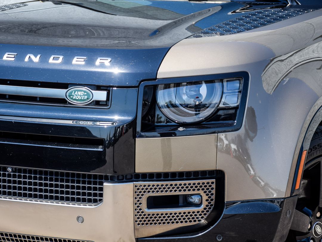 2020 Land Rover Defender 110 X, Toronto, Cash