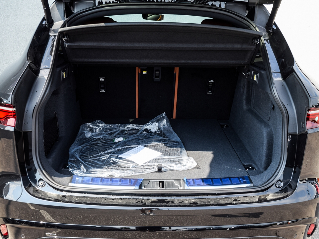 2026 Jaguar F-PACE P250 R-Dynamic S, Toronto, Cash