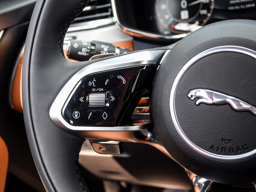 2026 Jaguar F-PACE P250 R-Dynamic S, Toronto, Cash