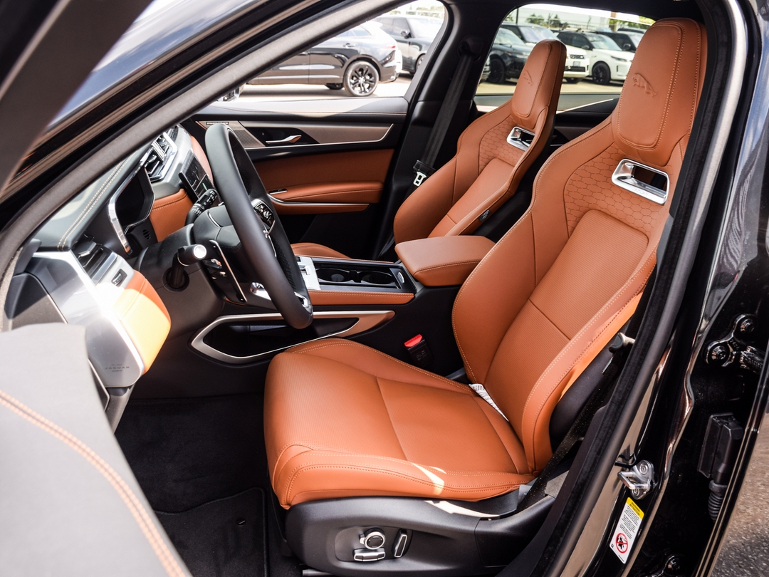 2026 Jaguar F-PACE P250 R-Dynamic S, Toronto, Cash