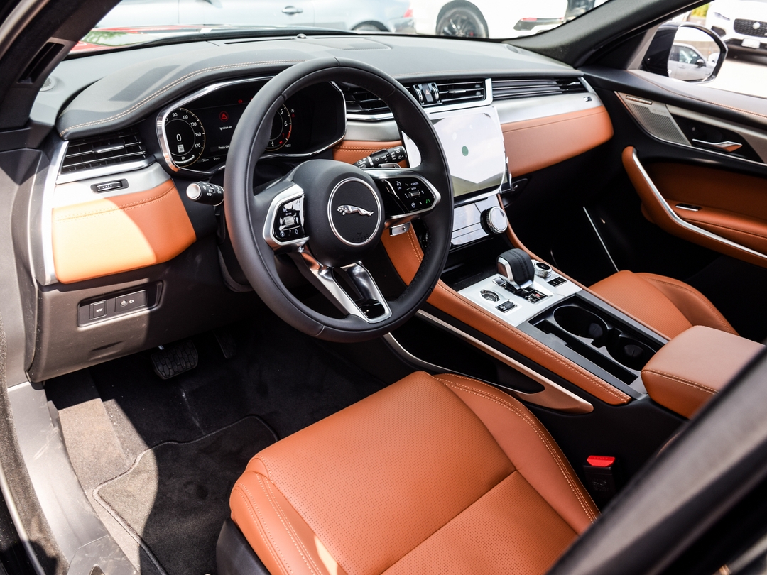 2026 Jaguar F-PACE P250 R-Dynamic S, Toronto, Cash