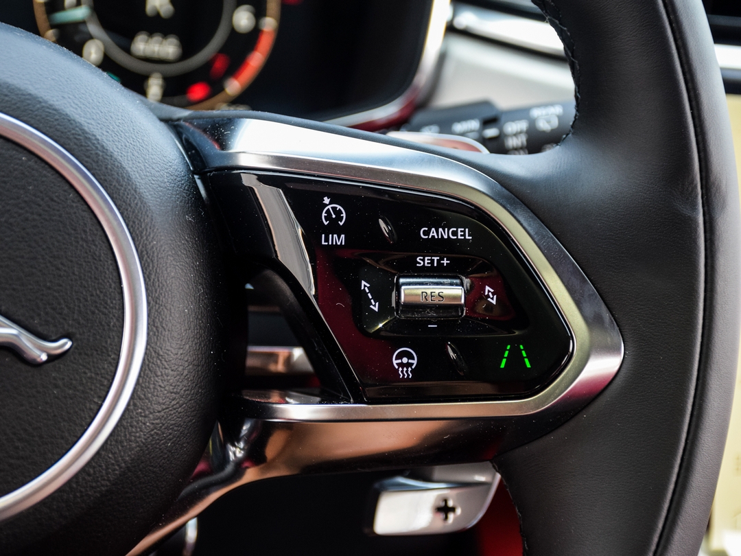 2026 Jaguar F-PACE P250 R-Dynamic S, Toronto, Cash